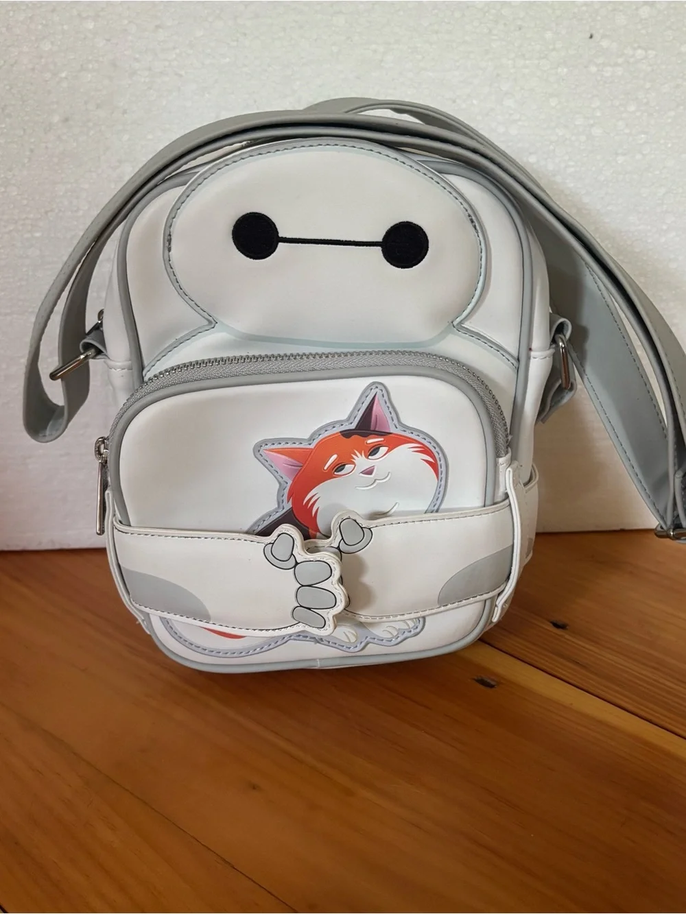 Loungefly Disney Big Hero 6 Baymax Mochi Crossbuddies Crossbody Bag